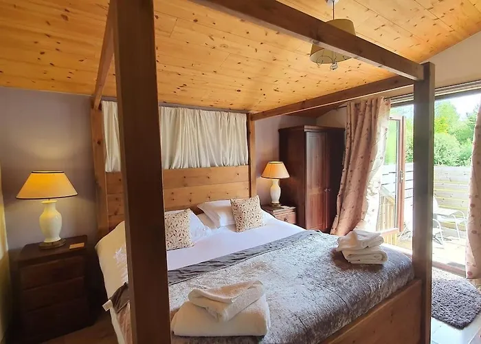 Wild Oats 17 - Yellowtop Country Park - Hot Tub - Yorkshire Villa