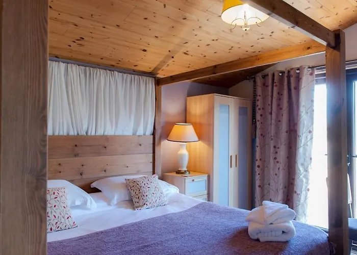 Wild Oats 17 - Yellowtop Country Park - Hot Tub - Yorkshire * York